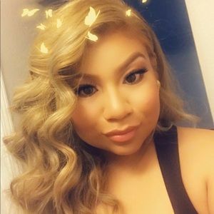 Meet your Posher, Ana